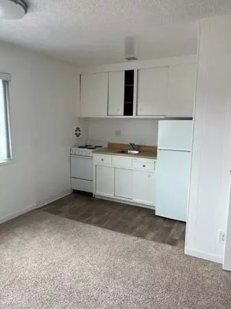 75 Perry St #307, Redwood City, CA 94063
