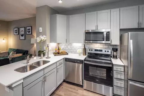 1000 San Marcos St #214, Austin, TX 78702
