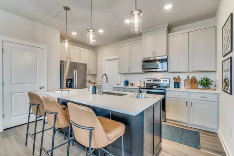 2121 Fairway Rd #2457DR, Leander, TX 78641