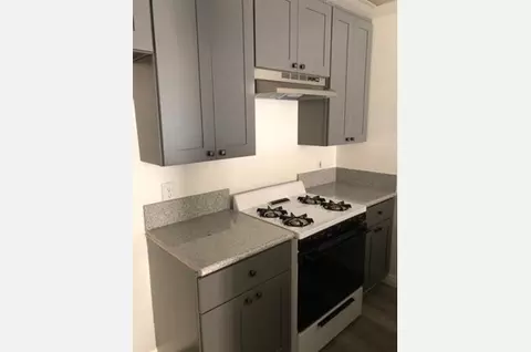 6510 La Mirada Ave #102, Los Angeles, CA 90038