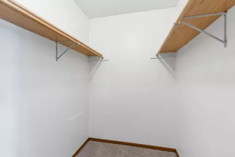 341 Evans Ave NW #75-207, Elk River, MN 55330