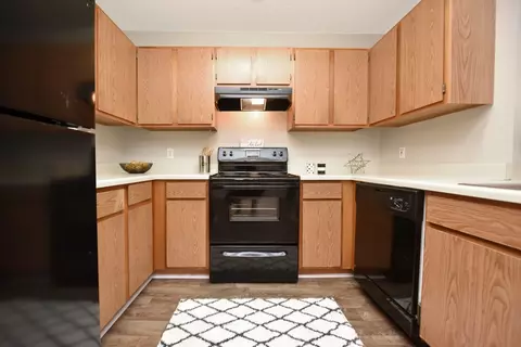 1705 Blountville Blvd D14 #E13, Blountville, TN 37617