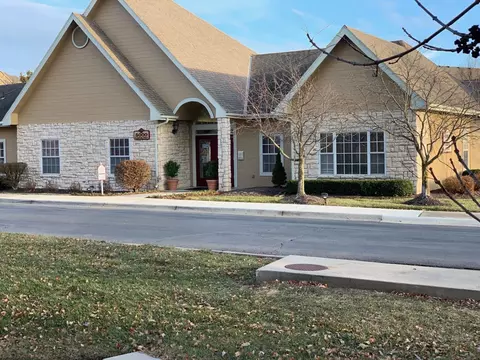 5000 Clinton Pkwy #401, Lawrence, KS 66047