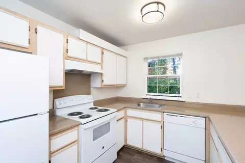 1201 NE 8th St #236, Gresham, OR 97030 photo 3