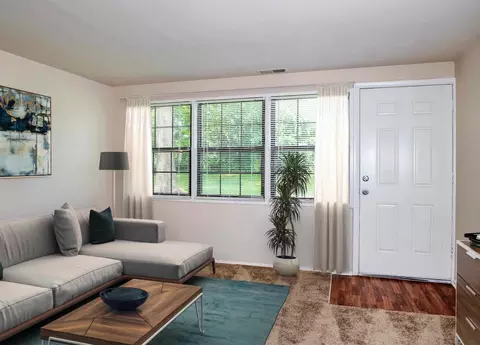 600 Fifth Ave #2907, Halethorpe, MD 21227
