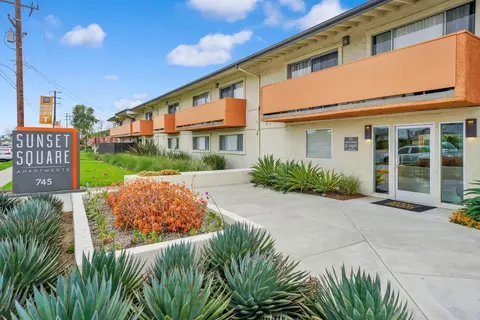 745 N Sunset Ave #A31, West Covina, CA 91790