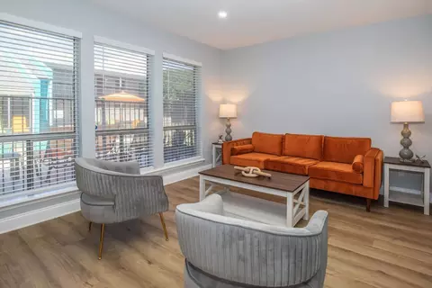 7020 Grand Canyon Dr #231, Austin, TX 78752