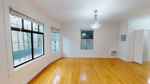 520 Buchanan St #4, San Francisco, CA 94102