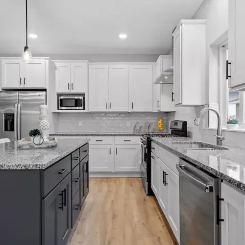 2950 Nottingham Rd #2916, Saint Cloud, MN 56301