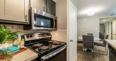 708 Woodard Way #225, Arlington, TX 76011