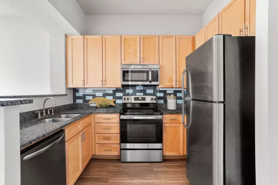  721 Governor Morrison St #660, Charlotte, NC 28211 photo 2