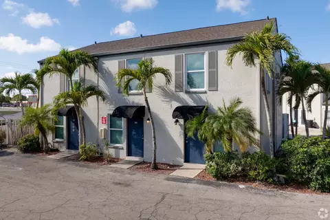 521 Van Buren St #27907, Fort Myers, FL 33916