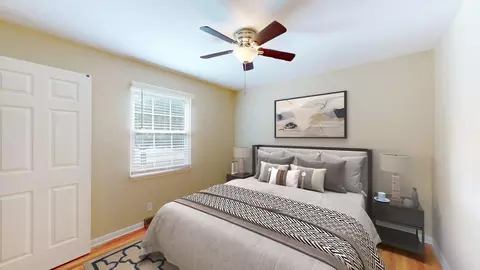 6720 W 76th St #6736-B, Overland Park, KS 66204