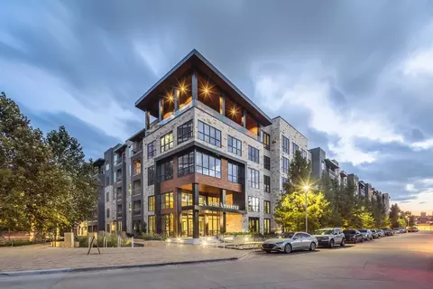 3233 Harmon Ave #106, Austin, TX 78705