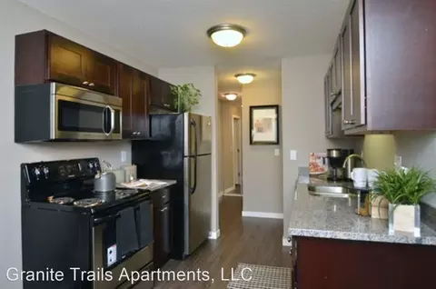1829 Furness St #1881-211, Maplewood, MN 55109