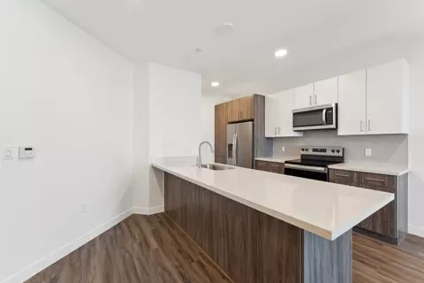 2058 E Apache Blvd #2017, Tempe, AZ 85281 photo 24