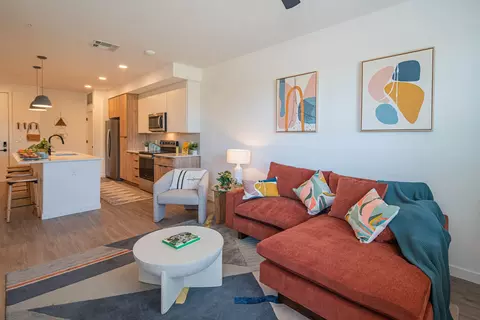 906 N Miller Rd #3061, Tempe, AZ 85281