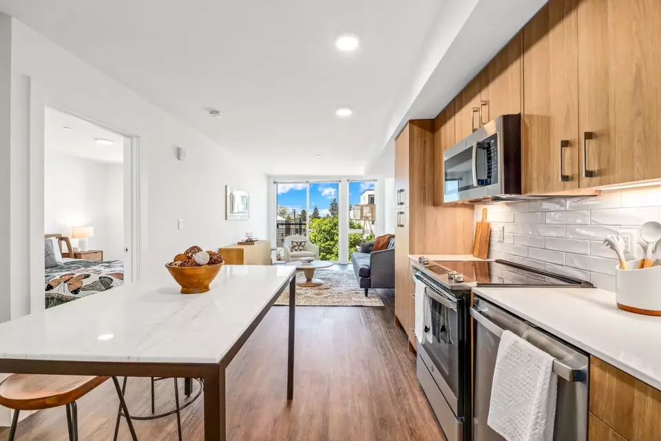  7750 15th Ave NW #405, Seattle, WA 98117 photo 8