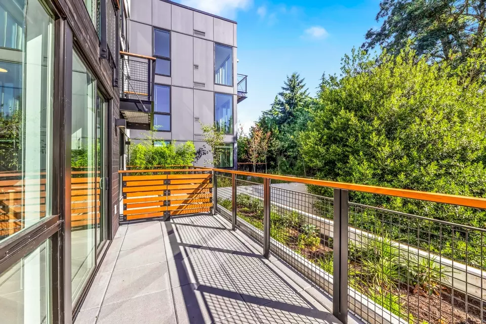  7750 15th Ave NW #405, Seattle, WA 98117 photo 29
