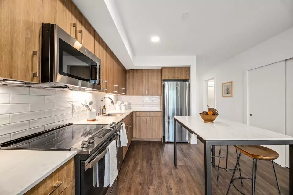  7750 15th Ave NW #405, Seattle, WA 98117 photo 3