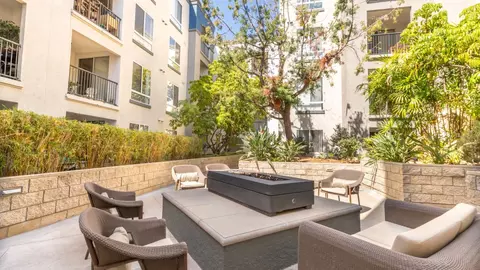 130 E Chapman Ave #206, Fullerton, CA 92832