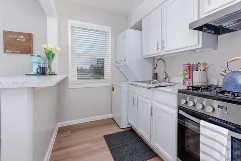 14001 Ambaum Blvd SW #166, Burien, WA 98166