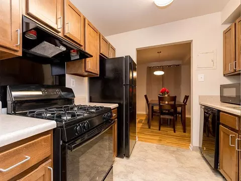4212 E Capitol St NE #TH, Washington, DC 20019