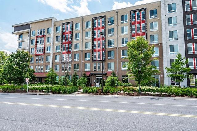 9400 Grand Blvd #1403, Largo, MD 20774