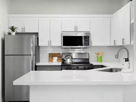 7611 S 36th St #263, Phoenix, AZ 85042