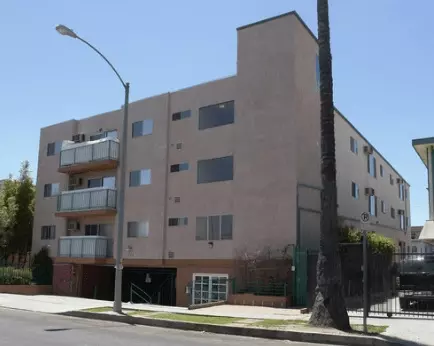 123 N Mariposa Ave #10, Los Angeles, CA 90004