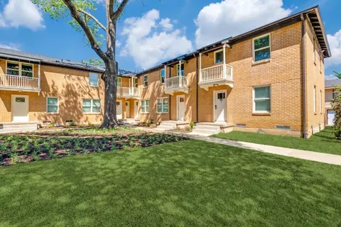 1001 N Crawford St #1-202, Dallas, TX 75203