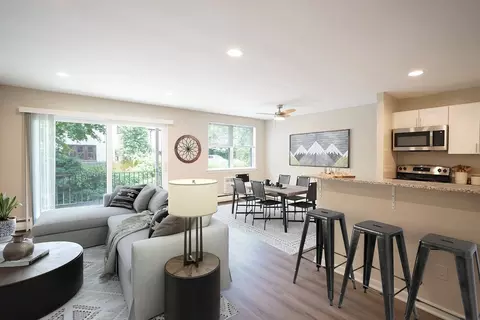 438 Montgomery Ave #B-8, Haverford College, PA 19041