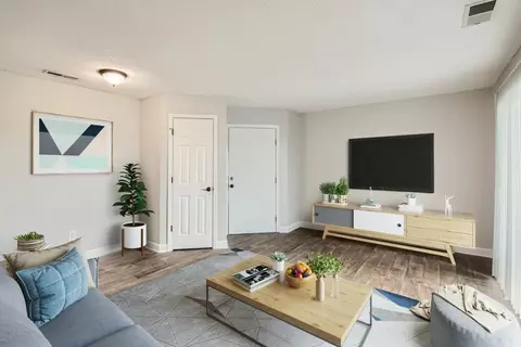 1700 Chambers Dr #19, Matthews, NC 28105