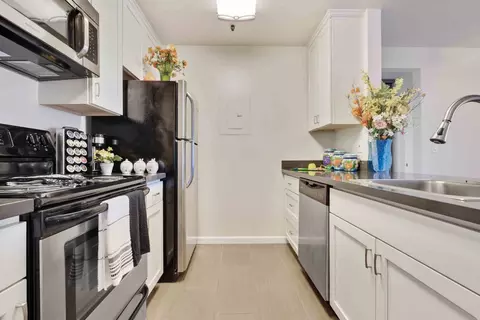 1580 Southgate Ave #210, Daly City, CA 94015