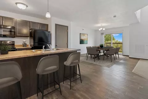 1550 E 69th St #1520-304, Sioux Falls, SD 57108