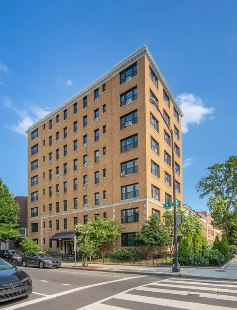 1830 R St NW #21, Washington, DC 20009