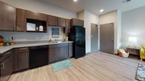 1141 W Main St #402, Sun Prairie, WI 53590