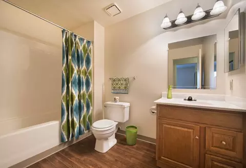 5525 Hyles Blvd #2-5558-4, Hammond, IN 46320