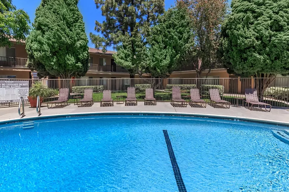  125 N Syracuse St #58, Anaheim, CA 92801 photo 8