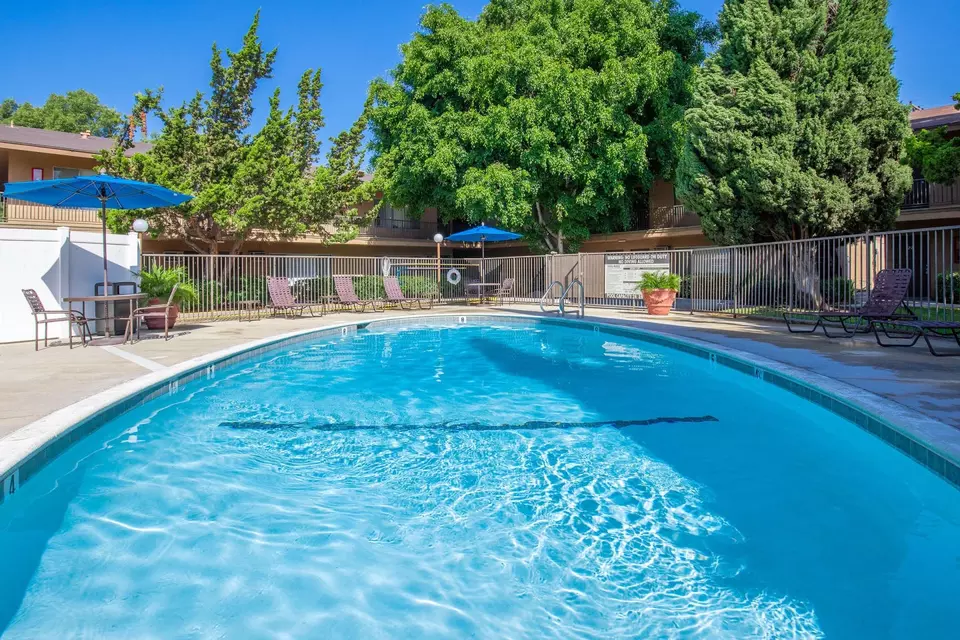  125 N Syracuse St #58, Anaheim, CA 92801 photo 2