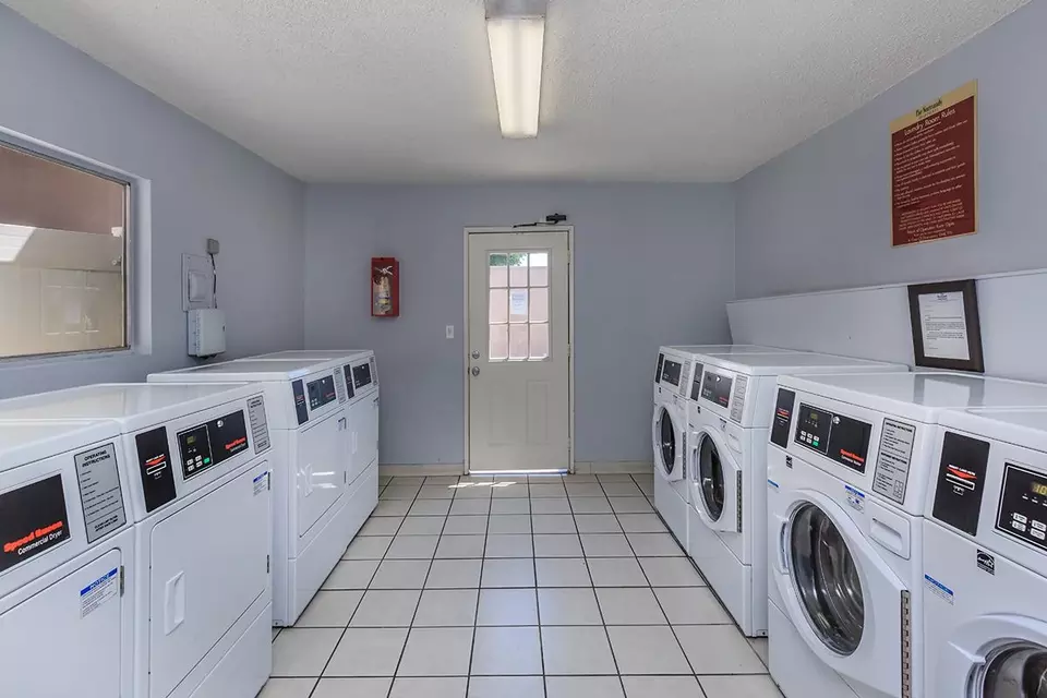  125 N Syracuse St #58, Anaheim, CA 92801 photo 12