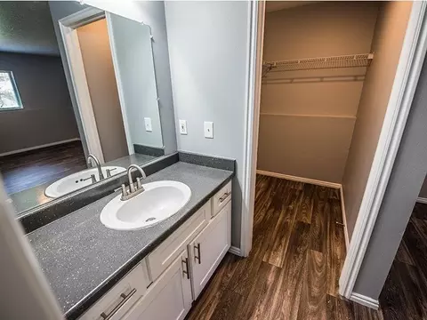 2075 N Main #E208, Layton, UT 84041 photo 23