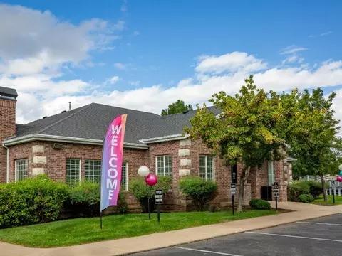2075 N Main #E208, Layton, UT 84041 photo 32