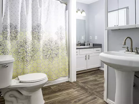2075 N Main #E208, Layton, UT 84041 photo 25