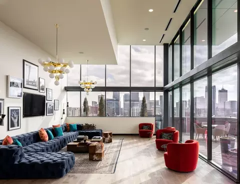 1777 Chestnut Pl #NT-2033, Denver, CO 80202