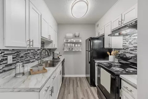 602 W Pioneer Pkwy #650C, Grand Prairie, TX 75051