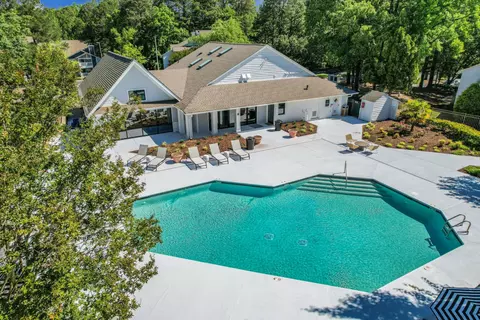 4800 University Dr #25-25E, Durham, NC 27707