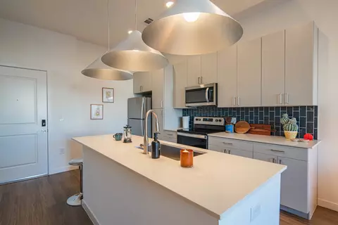 2125 E Apache Blvd #2106, Tempe, AZ 85281 photo 3