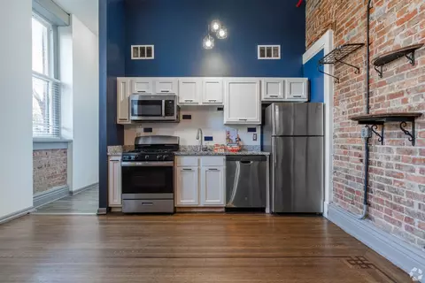 806 E Chestnut St #2, Louisville, KY 40204