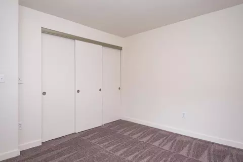 5817 SW Beaverton-hillsdale Hwy #38, Portland, OR 97221
